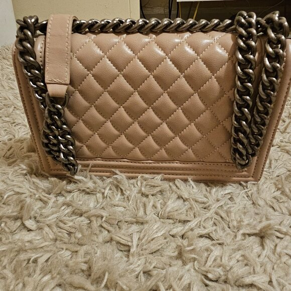 CHANEL Boy FLAP QUILTED PURSE with chain. - Picture 6 of 6